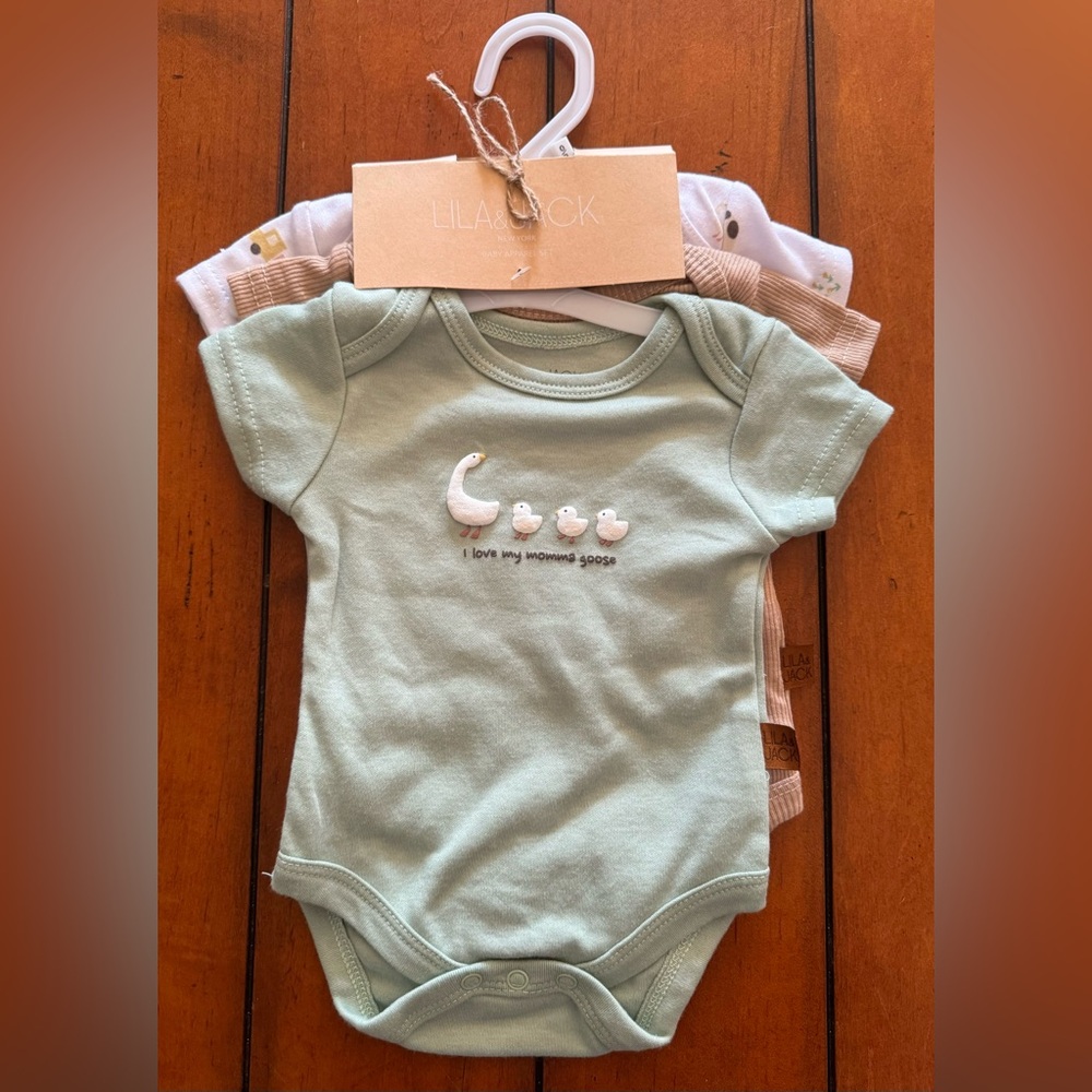 NWT Lila & Jack 3 Piece Onesies Bodysuits 0-3 Months Green Tan Geese Farm Theme